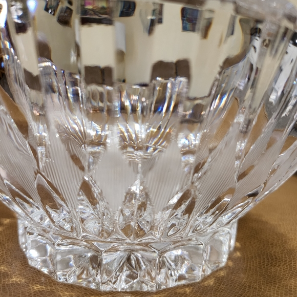 Vintage Polonia Lead Crystal 8" Bowl - Picture 2 of 10